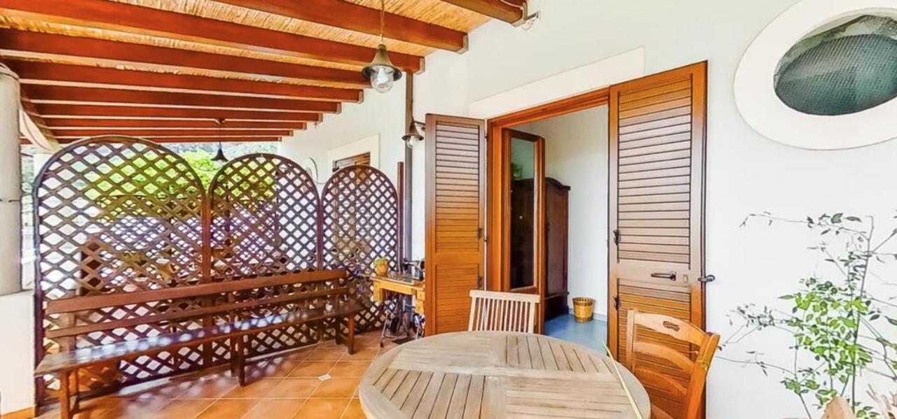 ליפארי Casa Vacanza Artemis מראה חיצוני תמונה