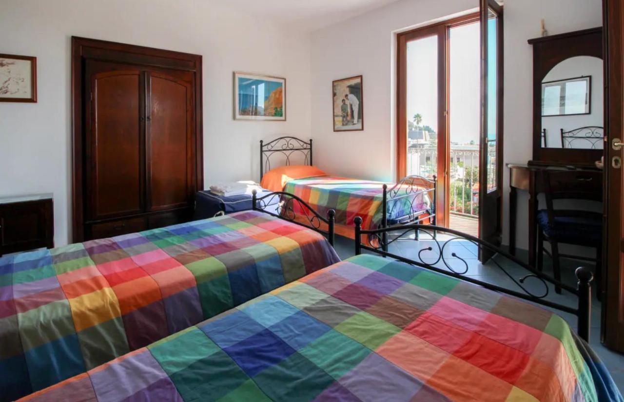 ליפארי Casa Vacanza Artemis מראה חיצוני תמונה